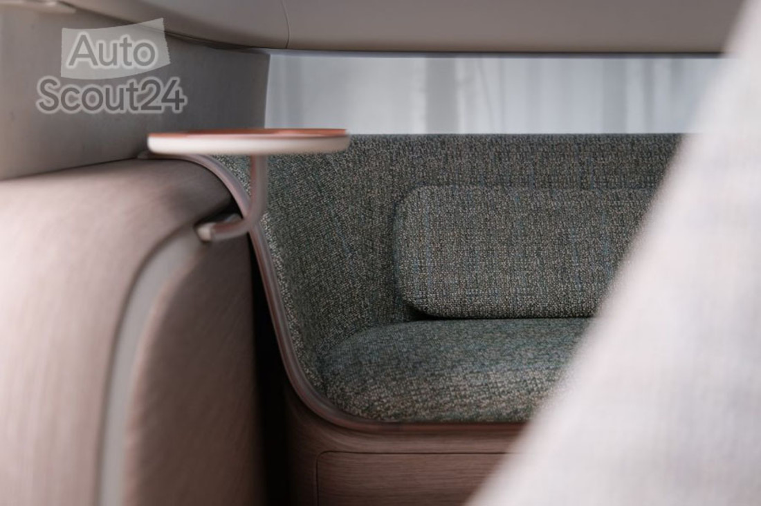 hyundai-seven-sneak-peek-interior-02_wid_1024.jpg