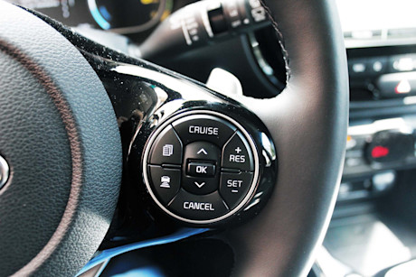 Editorial 2020 kia soul ev limited 15 pb