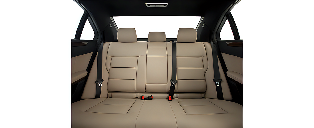 Mercedes-Benz E-Class 2011 34