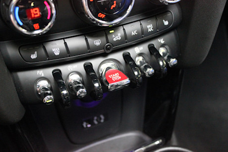 Editorial 2015 mini cooper s 5 door dh 24