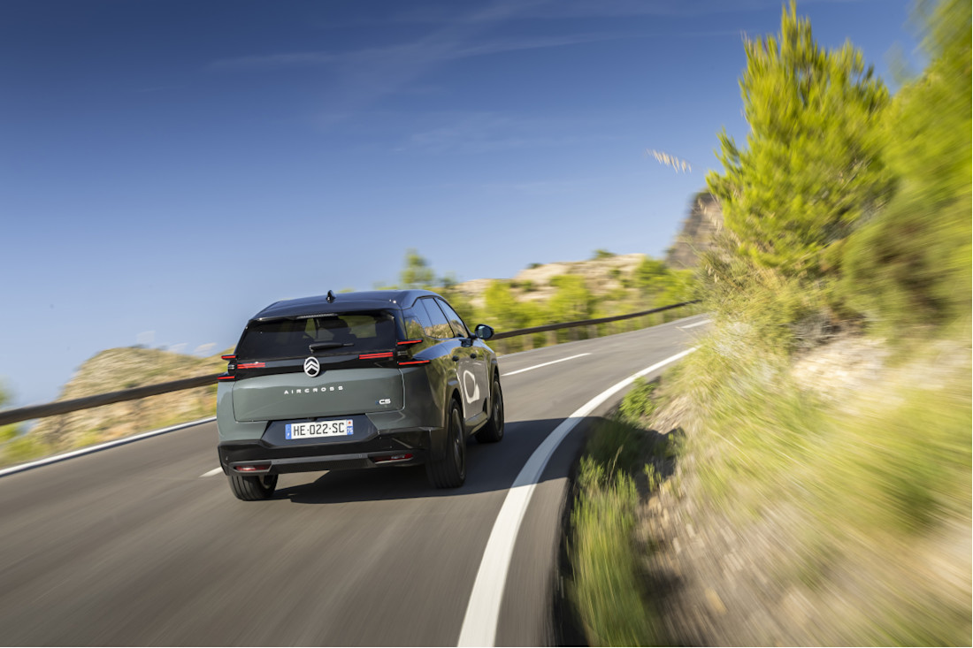 C5-Aircross-BEV-005.jpg