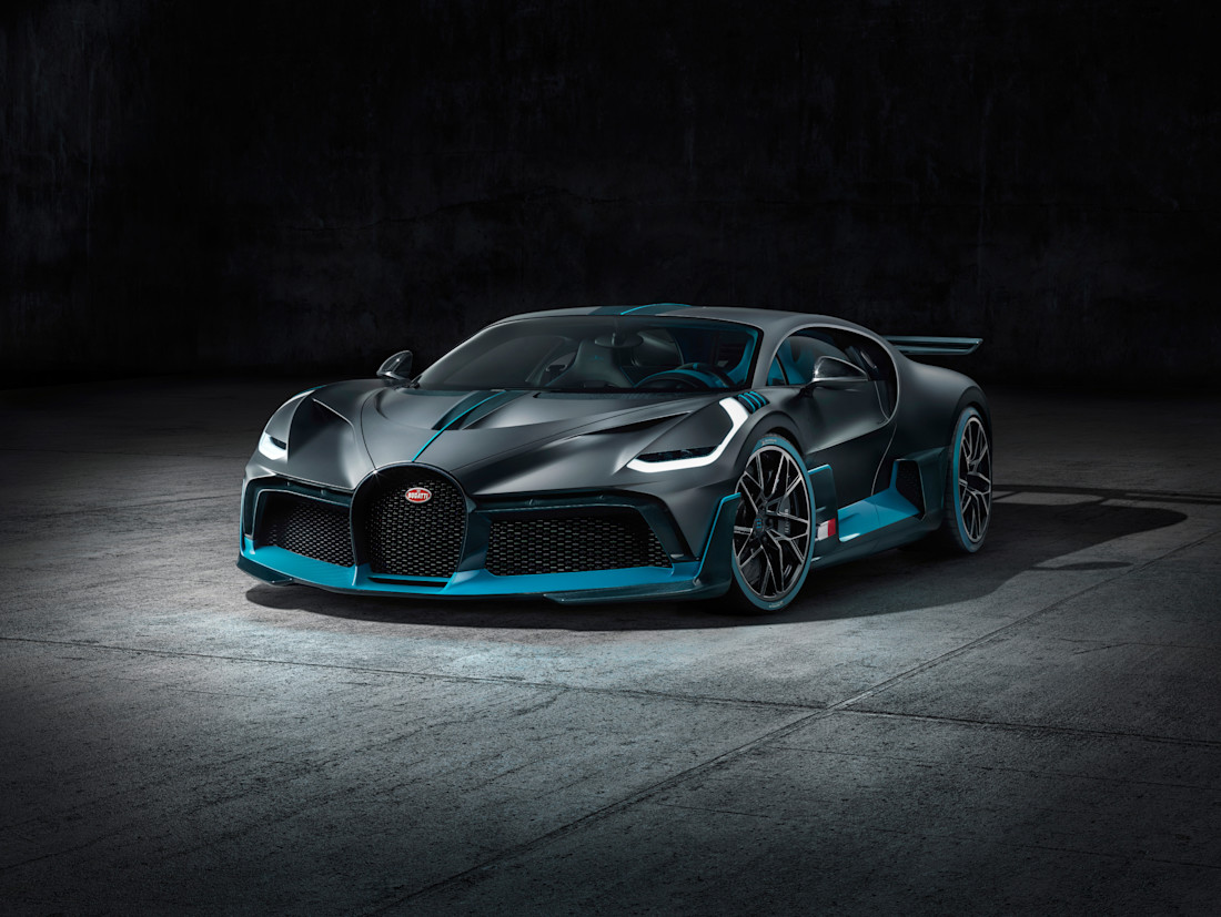 02_bugatti-divo_f34