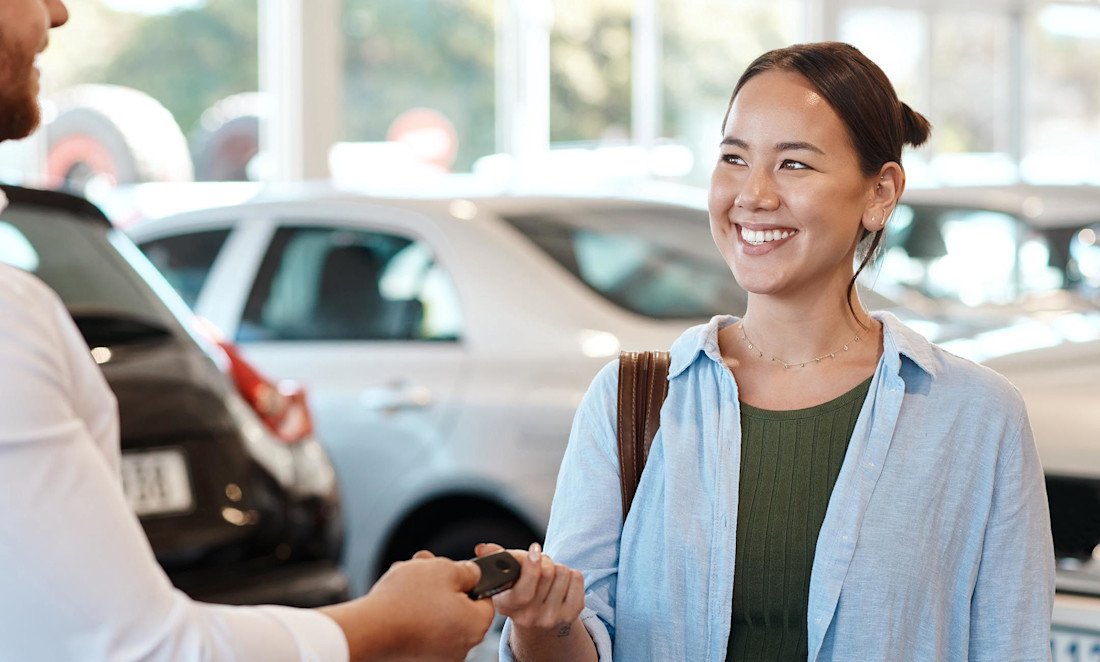 Editorial buying car at dealership gettyimages 1342043587 peopleimages