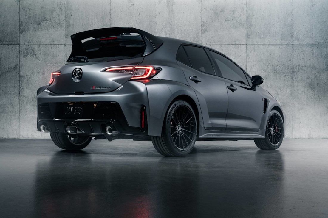 BAM!!! Drie uitlaten en 300 pk voor de knotsgekke Toyota GR Corolla