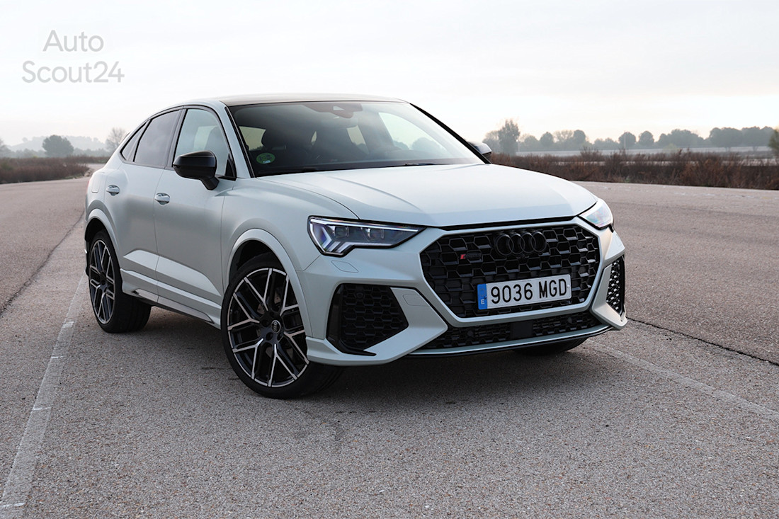 Audi-RS-Q3-Ten-years-edition (7).jpg