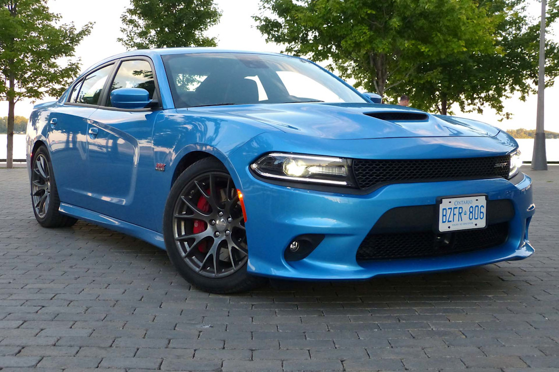 Editorial 2016 dodge charger srt 392 hemi jb 01