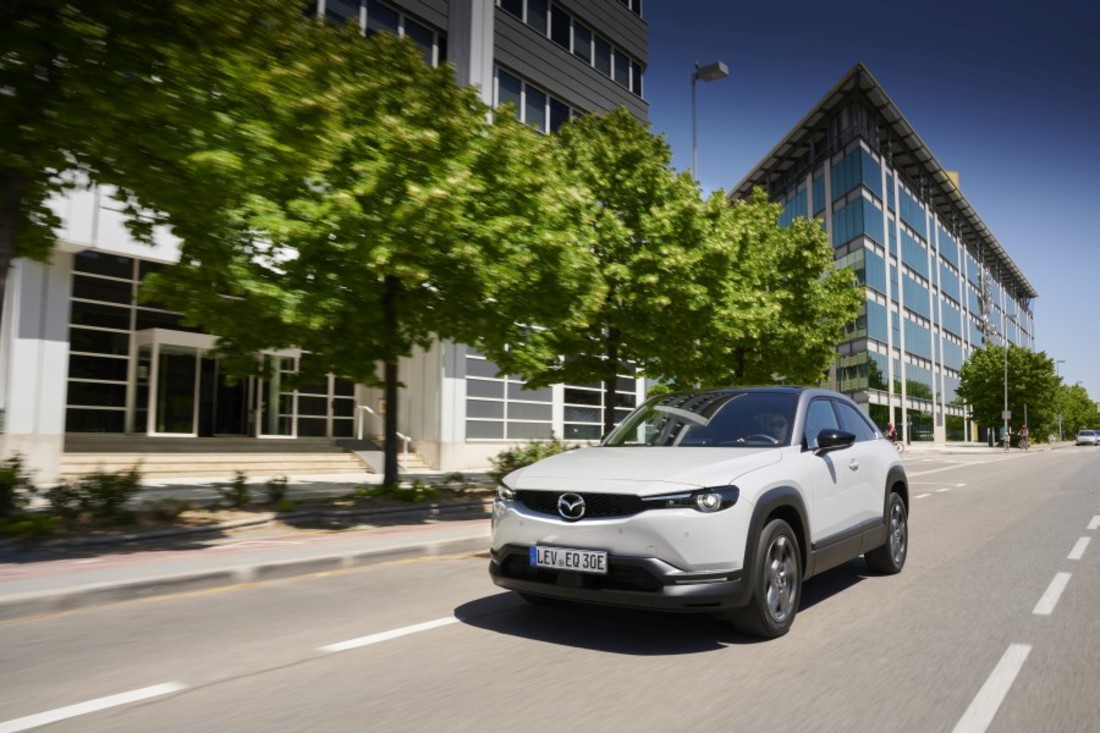 mazda-mx-30 (34).jpg