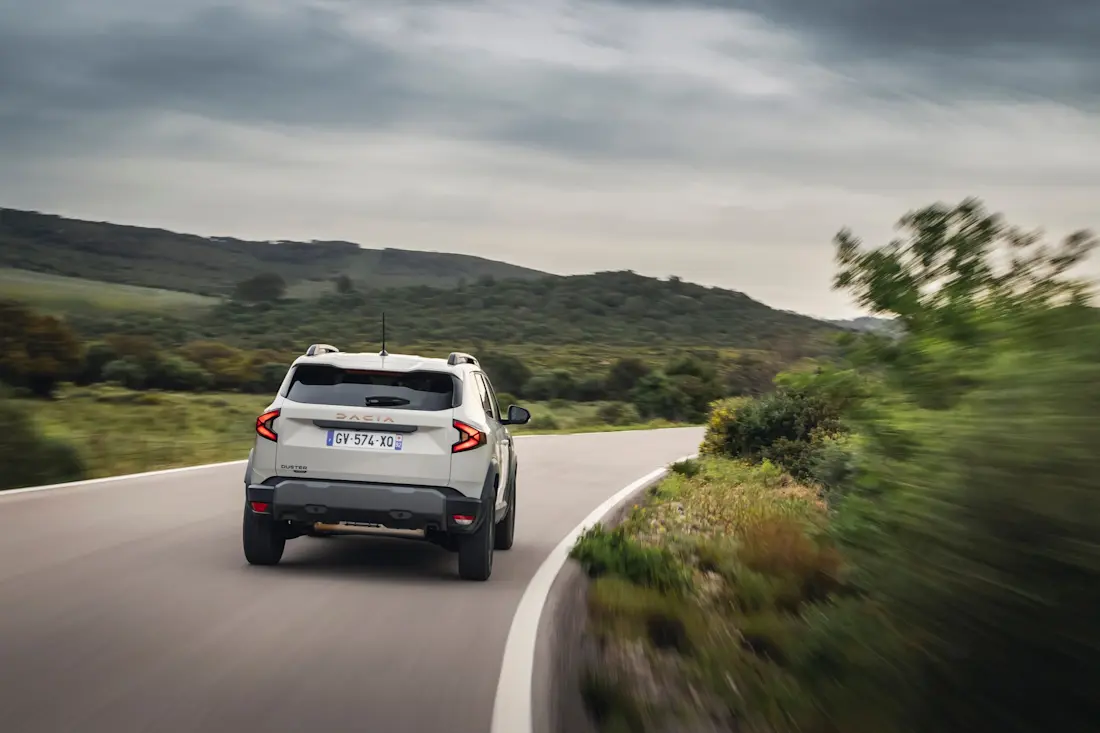 dacia duster hybrid extreme 4 dacia duster hybrid extreme 4