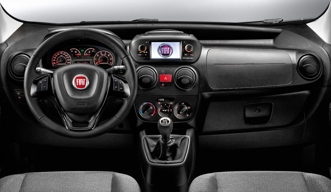 fiat-fiorino-interior