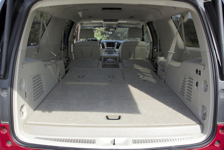 Editorial 2015 gmc yukon xl denali 4wd jy 27