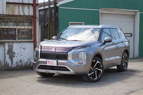 Editorial 2022 mitsubishi outlander gt s awc 02 jl