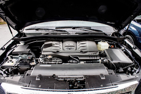 Editorial 2015 infiniti qx80 bm 06