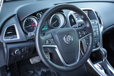 Editorial 2015 buick verano chase 005