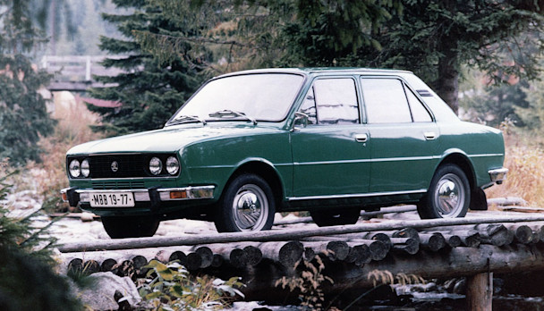 Skoda 120