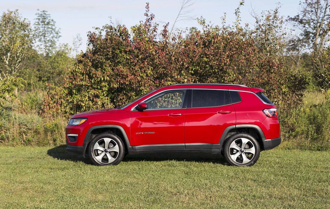 Editorial 2017 jeep compass north 4x4 03 jw