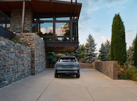 Editorial 2025 toyota crown signia 007 scaled