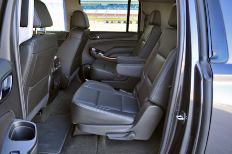Editorial 2018 chevrolet suburban rst 11 mb