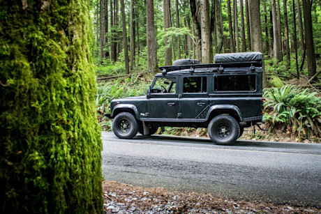 Editorial 2000 land rover defender 110 bm 09