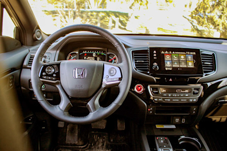 Editorial 2020 honda passport touring 17 sha