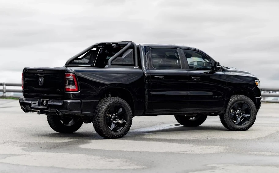 Inkas-Ram-1500-pick-up-blindado (4).jpg