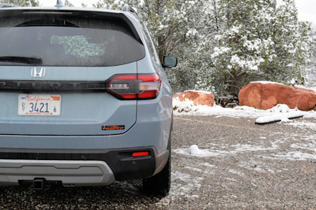 Editorial 2023 honda pilot 11 sha