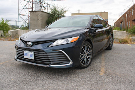 Toyota Camry XLE AWD 2021 : essai routier Image