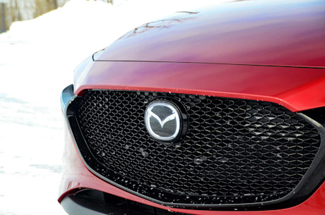 Mazda3 Sport AWD contre Subaru Impreza 2020 : match comparatif Image