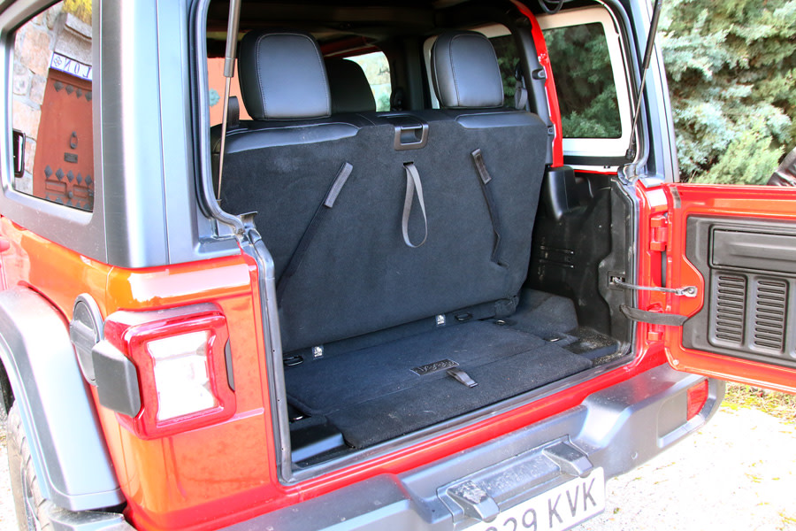 jeep-wrangler-rubicon-48.JPG