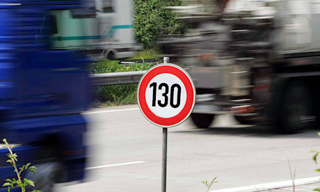Eindelijk mag je overdag weer 130 km/h rijden, maar toch kun je een boete krijgen
