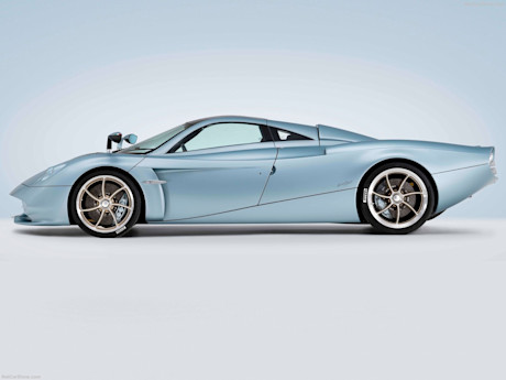Pagani-Huayra_Codalunga-2022-1600-02.jpg