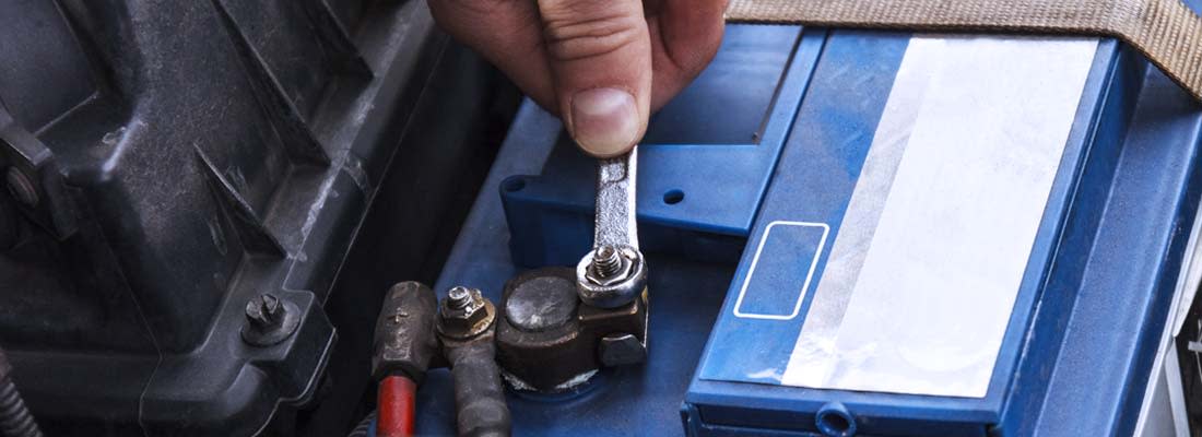 Wie lange hält eine Autobatterie? Pflege- und Wartungstipps