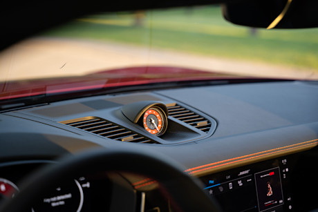 2025 Porsche Panamera GTS Review Image