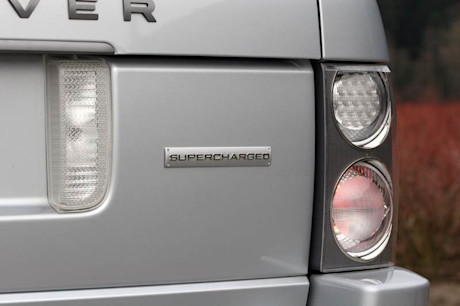 Editorial 2008 land rover range rover supercharged rp 04