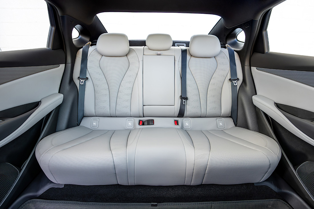 SEAL 6 DM-i_Interior (22)_1200x800.jpg