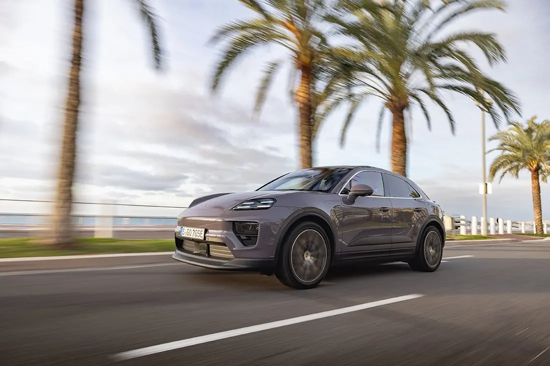 Porsche Macan  Porsche Macan