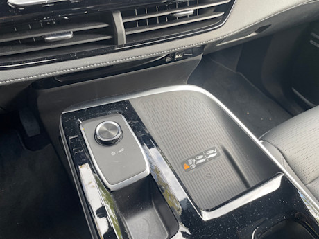 Editorial 2025 buick enclave td pb 241022 16