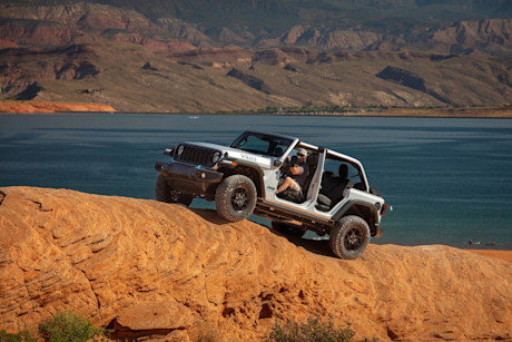 Editorial 2024 jeep wrangler willys 4xe 230803 02 jeep