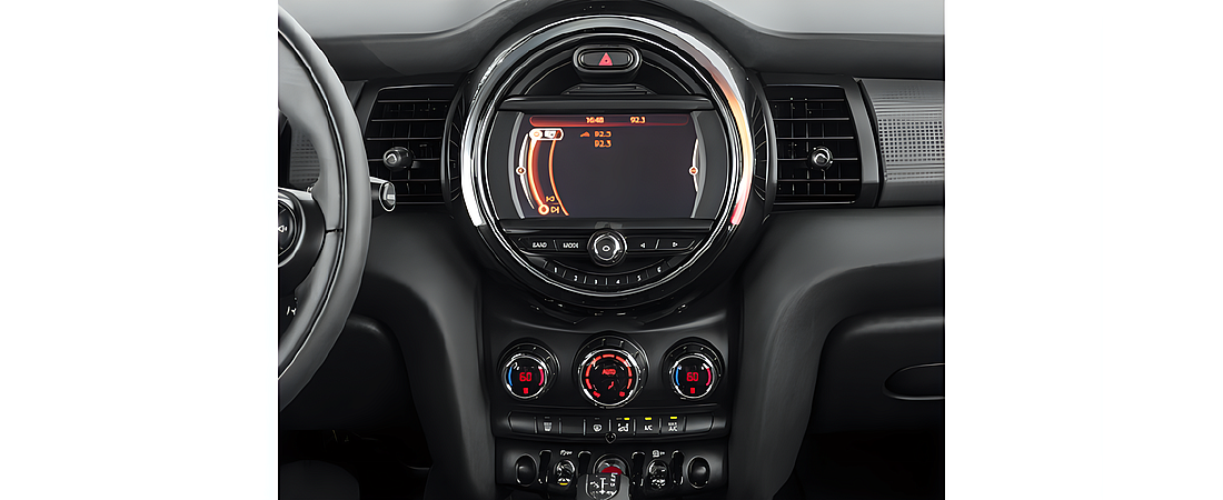 MINI 5 Door 2018 9