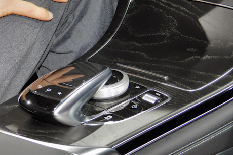 Editorial 25 jb 2016 mercedes benz glc 250d 4matic