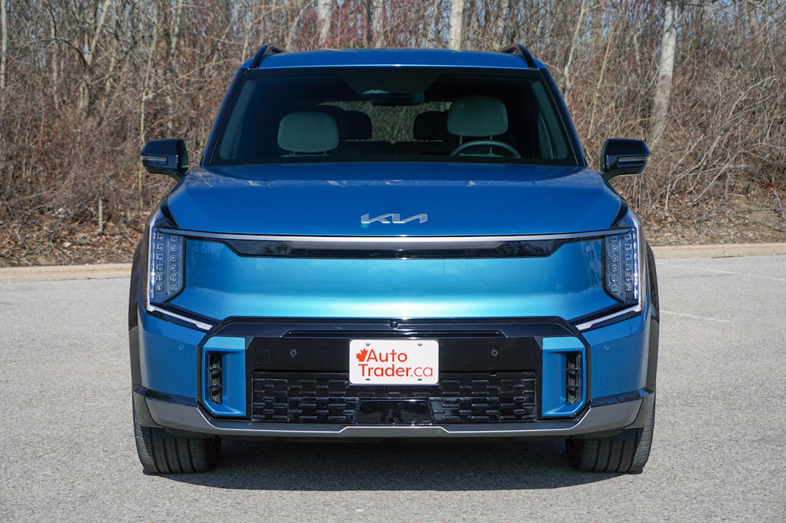 Editorial 2024 kia ev9 land gt line awd td 240417 01 di