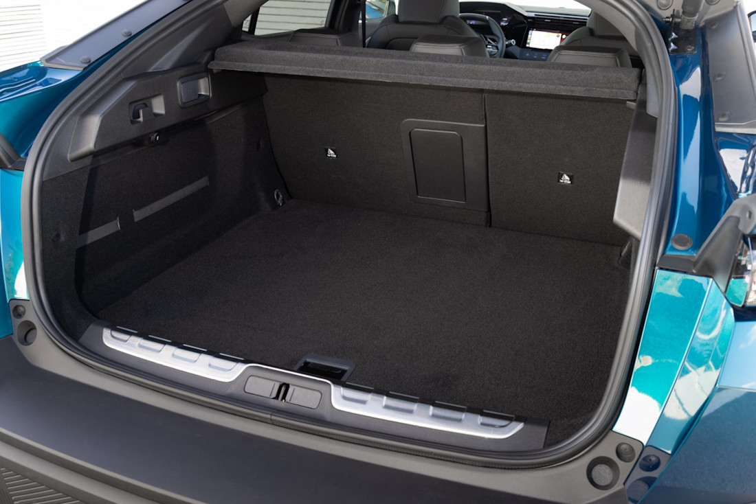 peugeot-408-2022-4.jpg