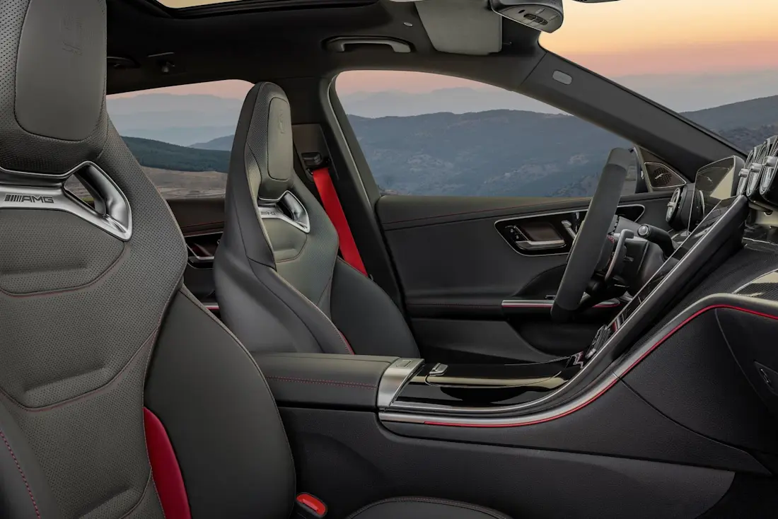 Mercedes-C63-AMG-Seats Mercedes-C63-AMG-Seats