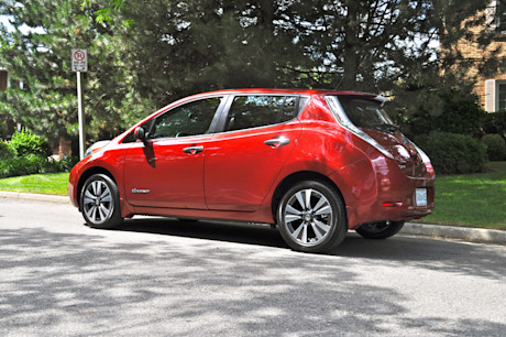 Editorial 2015 nissan leaf mb 03 2448