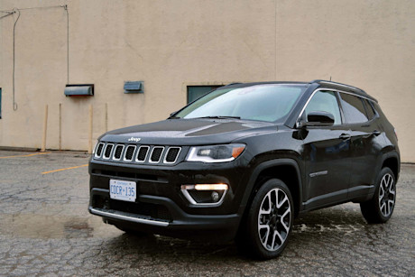 Editorial 2018 jeep compass limited 4x4 07 jm
