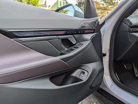 Editorial 2025 bmw i5 xdrive40 td sb 240813 24