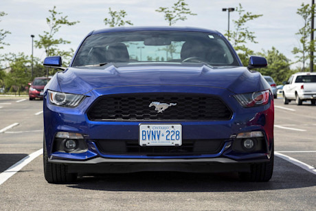 Editorial 2015 ford mustang v6 01 rf