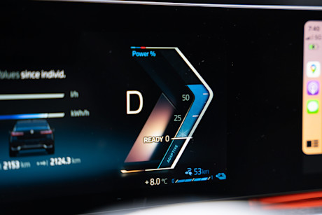 Editorial 2024 bmw 750e jw 3