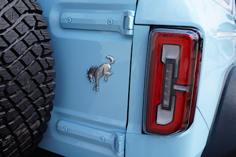 Editorial 2024 ford bronco heritage td jl 240904 9