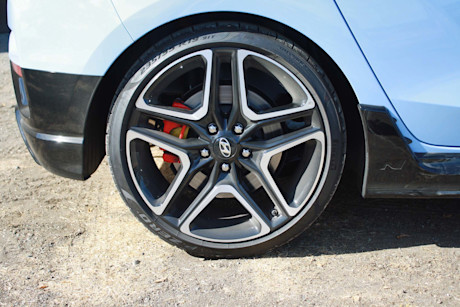 Premier essai : Hyundai Veloster N 2019 Body Image