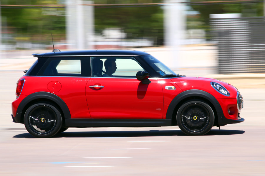 mini-cooper-se-18.JPG